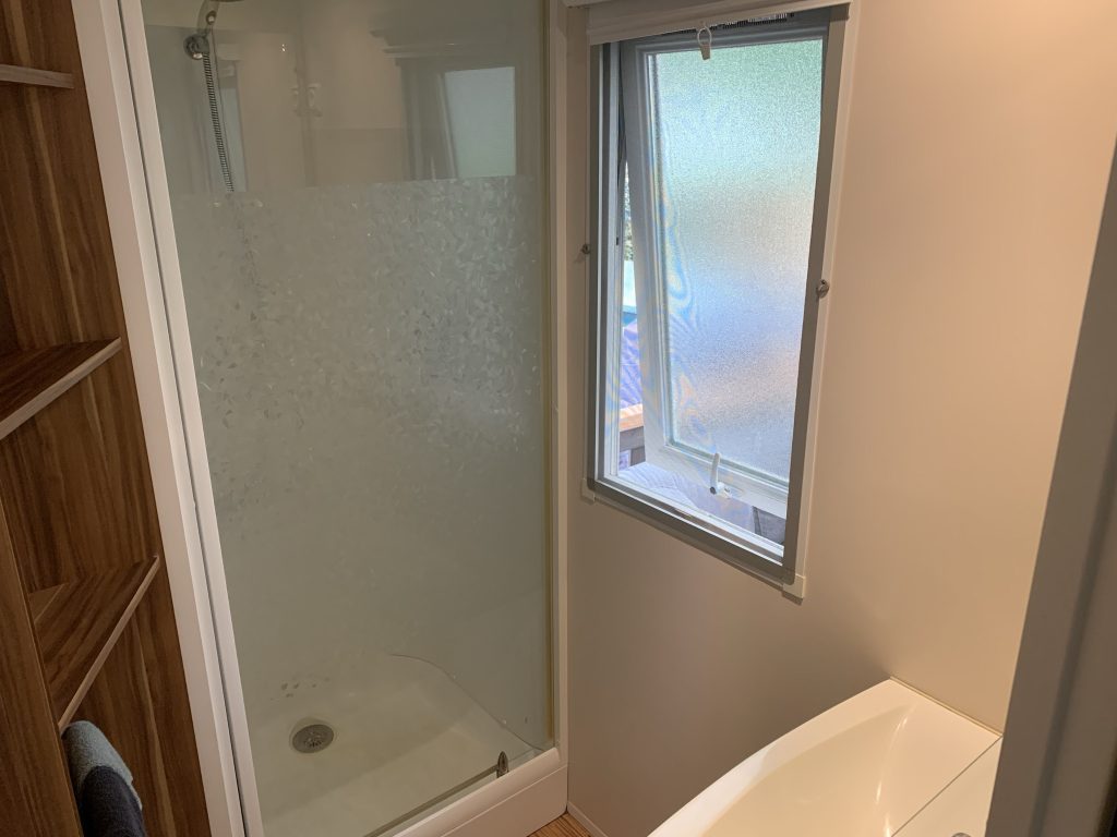 BH 30 Compleet luxe mobilhome met airco te huur — foto 10