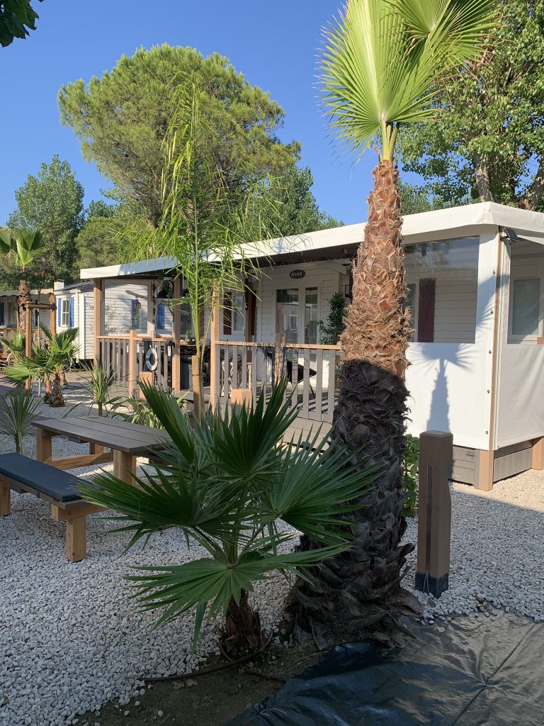 BH 30 Compleet luxe mobilhome met airco te huur — foto 2