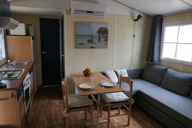 RG 113 Luxe Mobilhome met airco en een heerlijke veranda. — foto 4