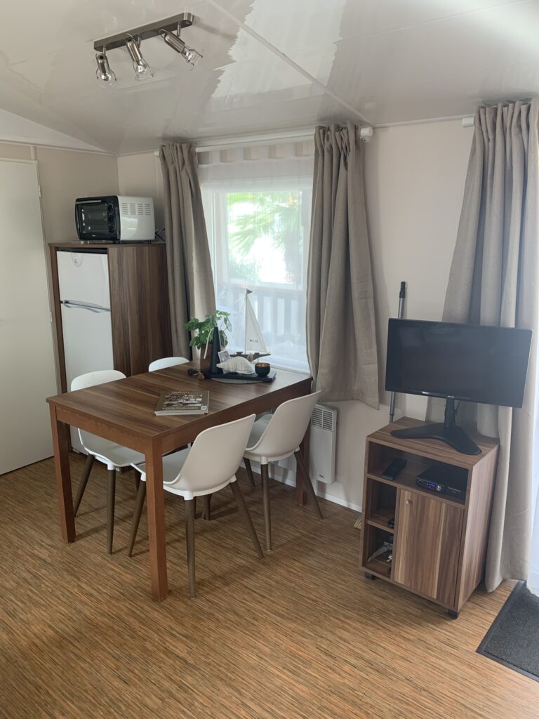 BH 30 Compleet luxe mobilhome met airco te huur — foto 14