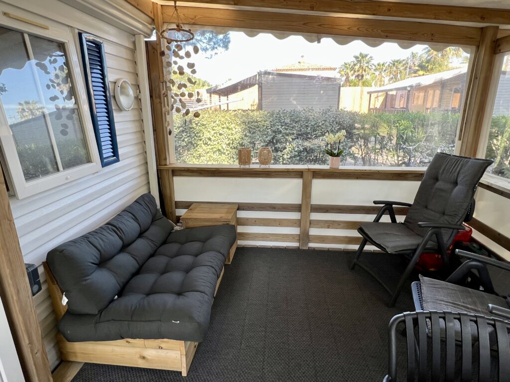 RG 113 met airco en een heerlijke veranda. — foto 6