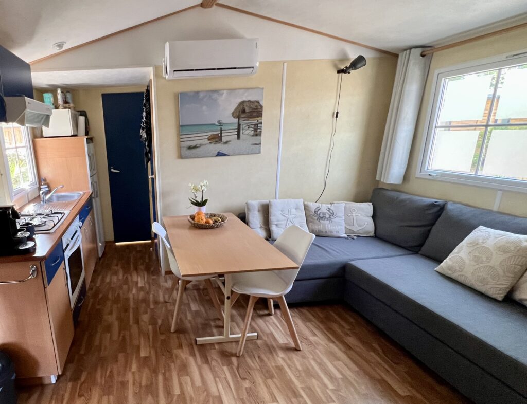 RG 113 met airco en een heerlijke veranda. — foto 8