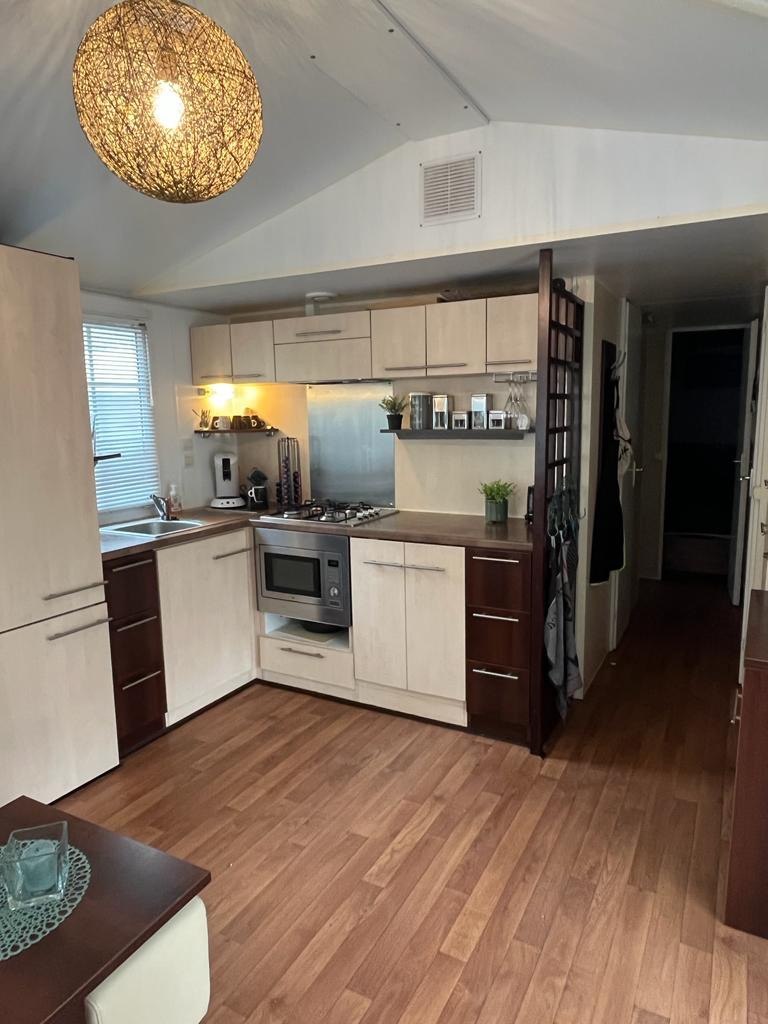 BE 115 staat 180 m van het strand. Heeft een vaatwasmachine, wasmachine, elektrische BBQ, Nespresso en een Airfryer — foto 10